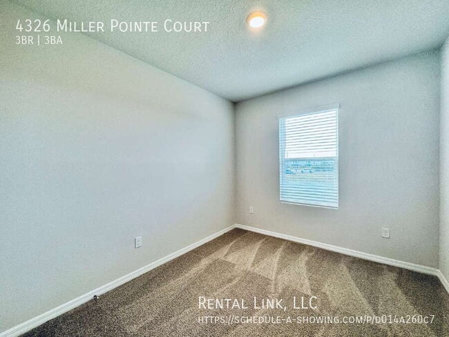 Building Photo - 4326 Miller Pointe Ct