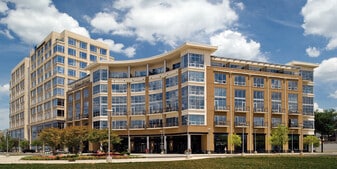 Building Photo - 1133 Metropolitan Ave