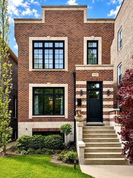 Building Photo - 4444 N Winchester Ave