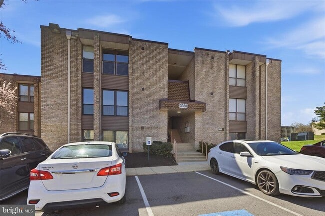 Building Photo - 3360 Huntley Sq Dr