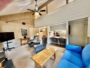 Building Photo - Winter Rental – Mountain Shadows, Center o...