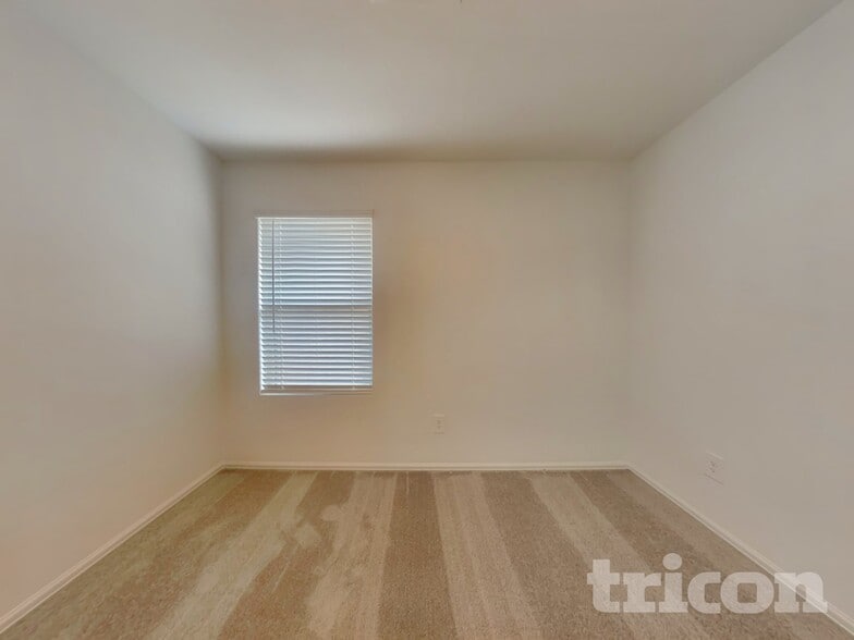 Building Photo - 17151 Quaking Aspen Ln