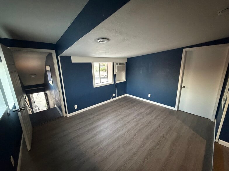 Building Photo - 343 Rio Grande Ave