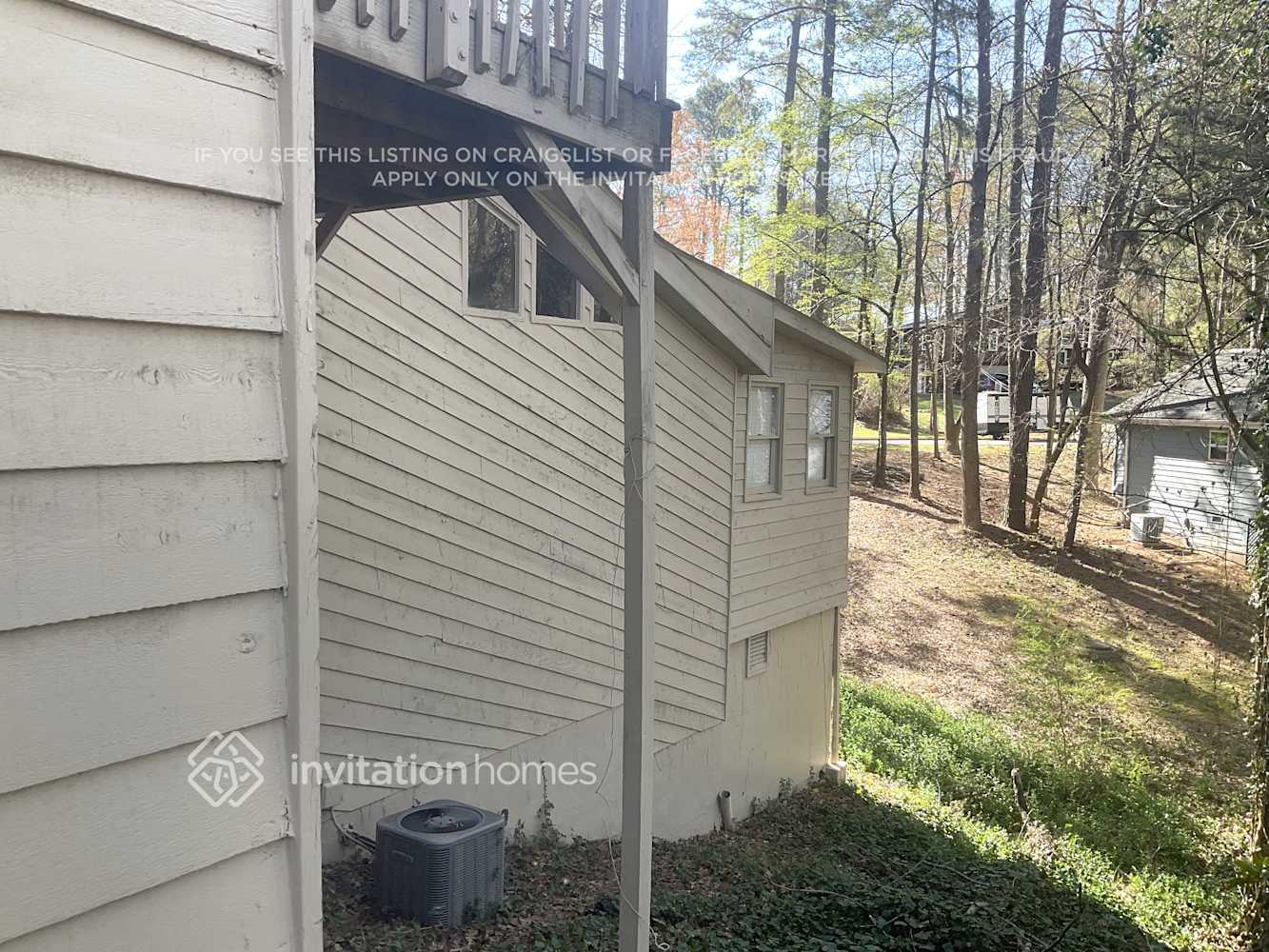 Building Photo - 4745 N View Rd NW