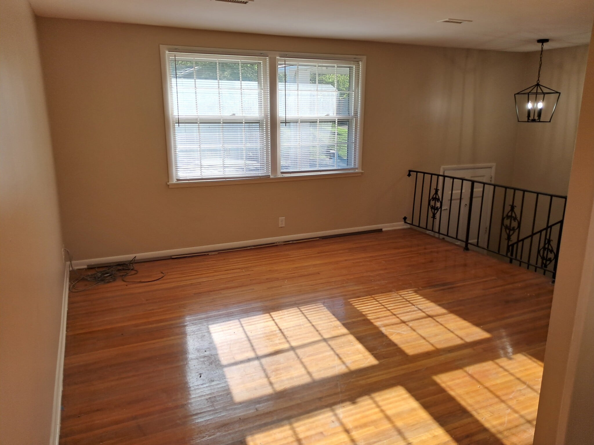 Building Photo - 3729 Faulkner Dr