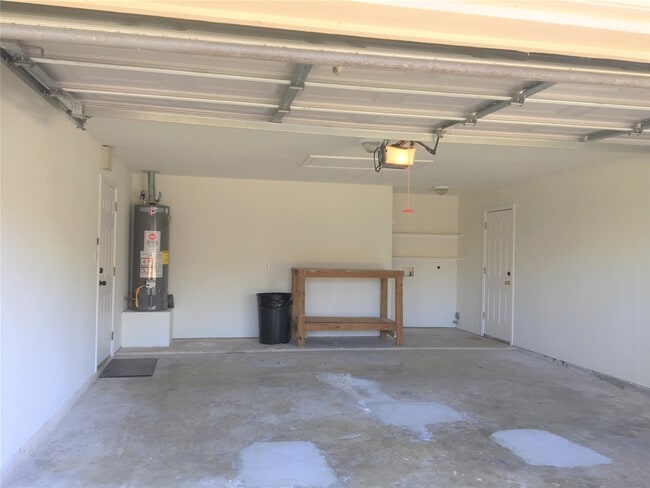 Building Photo - 12944 Orion Ct E