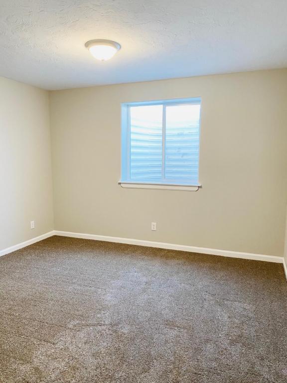 Building Photo - 3636 Vision Dr