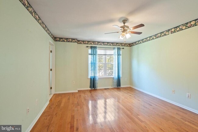 Building Photo - 1209 Blossom Cir
