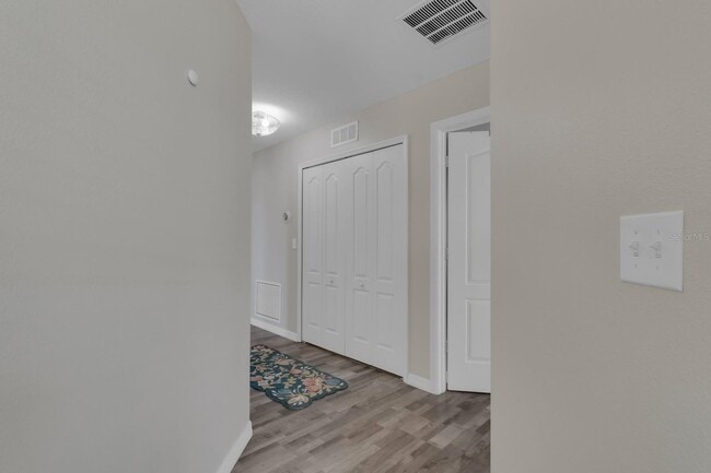 Building Photo - 1930 Kettle Creek Dr