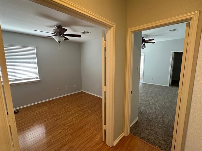 Building Photo - 3776 Castle Rock Dr