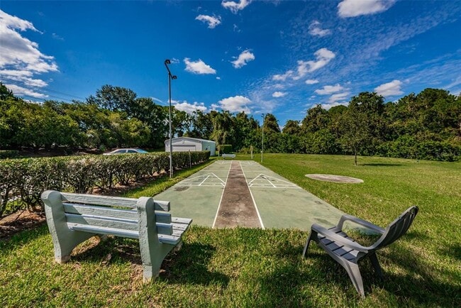 Building Photo - 1151 Pine Ridge Cir W
