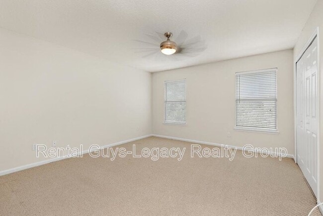 Building Photo - 300 Southern Branch Ln