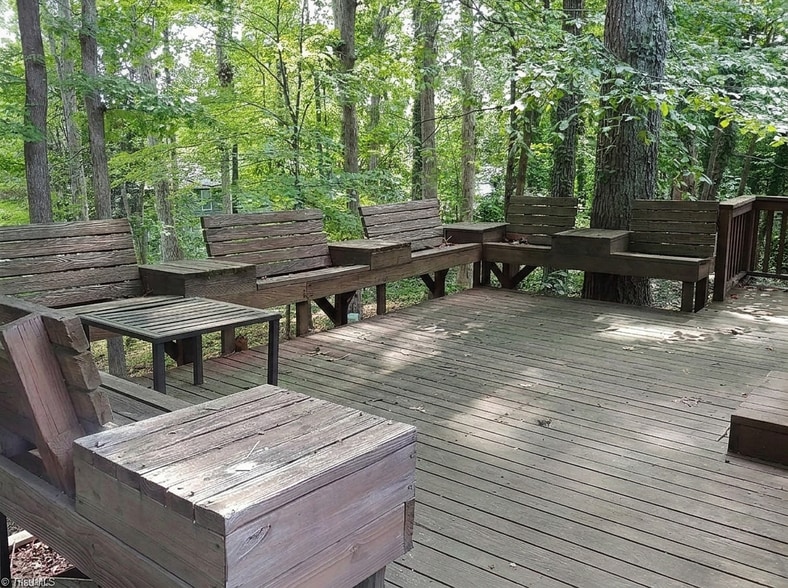 Building Photo - 1119 Eagle Rd