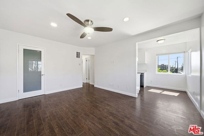 Building Photo - 510 Pacific Ave