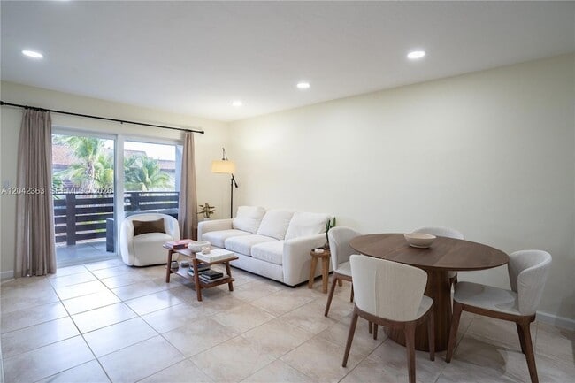 Building Photo - 7483 SW 82nd St