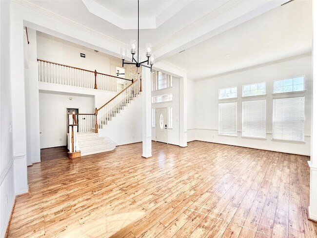 Building Photo - 4525 Reunion Dr