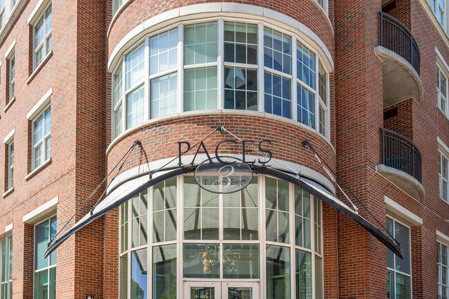 Building Photo - 325 East Paces Ferry Rd NE