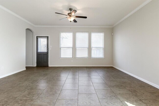 Building Photo - 2612 Creeping Vine Ct