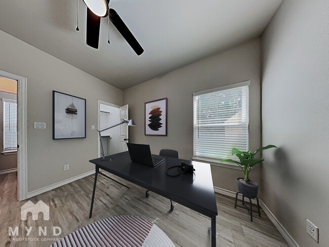 Building Photo - 5612 San Jacinto Dr