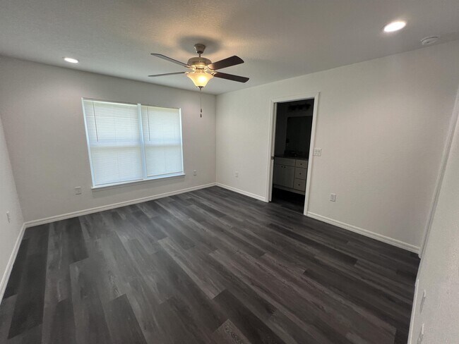 Building Photo - 69 Malauka Pass