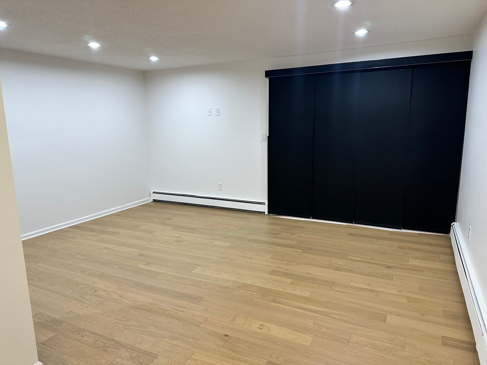 Building Photo - 1653 Cass Lake Rd