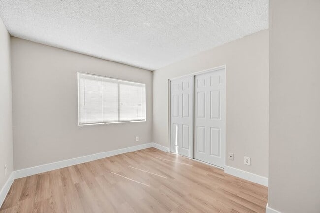 Building Photo - 2814 E Le Marche Ave