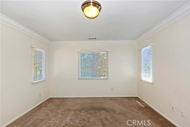Building Photo - 57 Alevera St