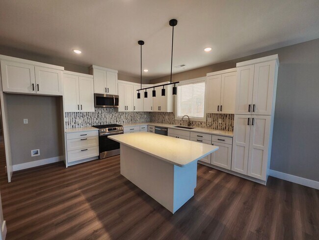 Building Photo - 5312we