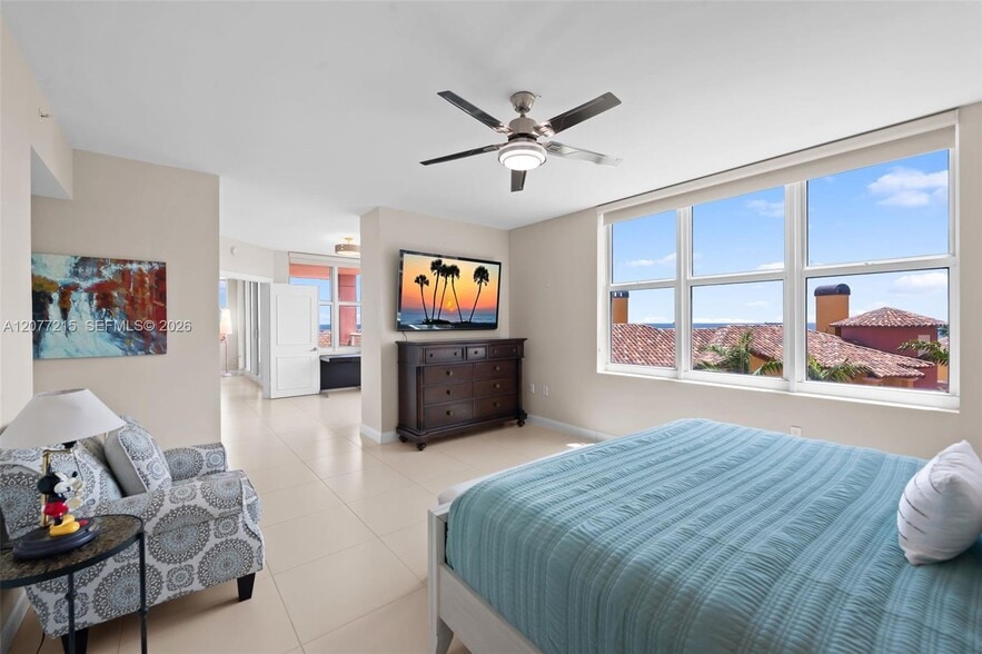 Building Photo - 2110 N Ocean Blvd