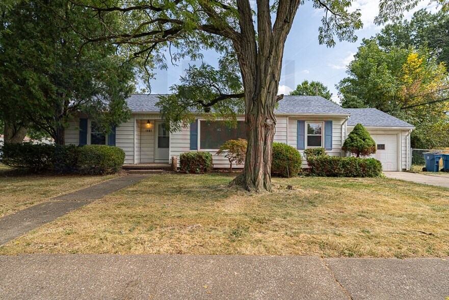 Building Photo - 1401 Missouri Ave