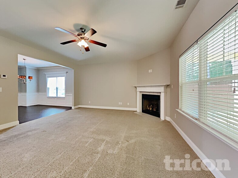 Building Photo - 115 Orchard Ln
