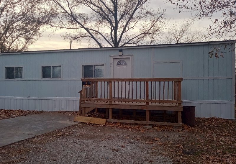 Building Photo - 777 E Yerby St