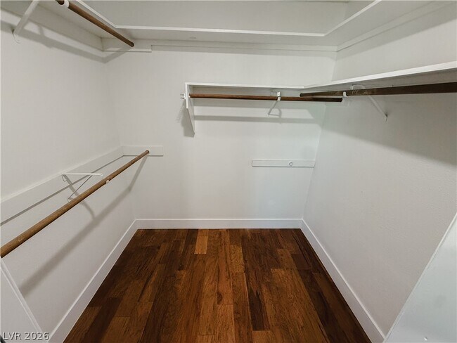 Building Photo - 2580 E Hacienda Ave