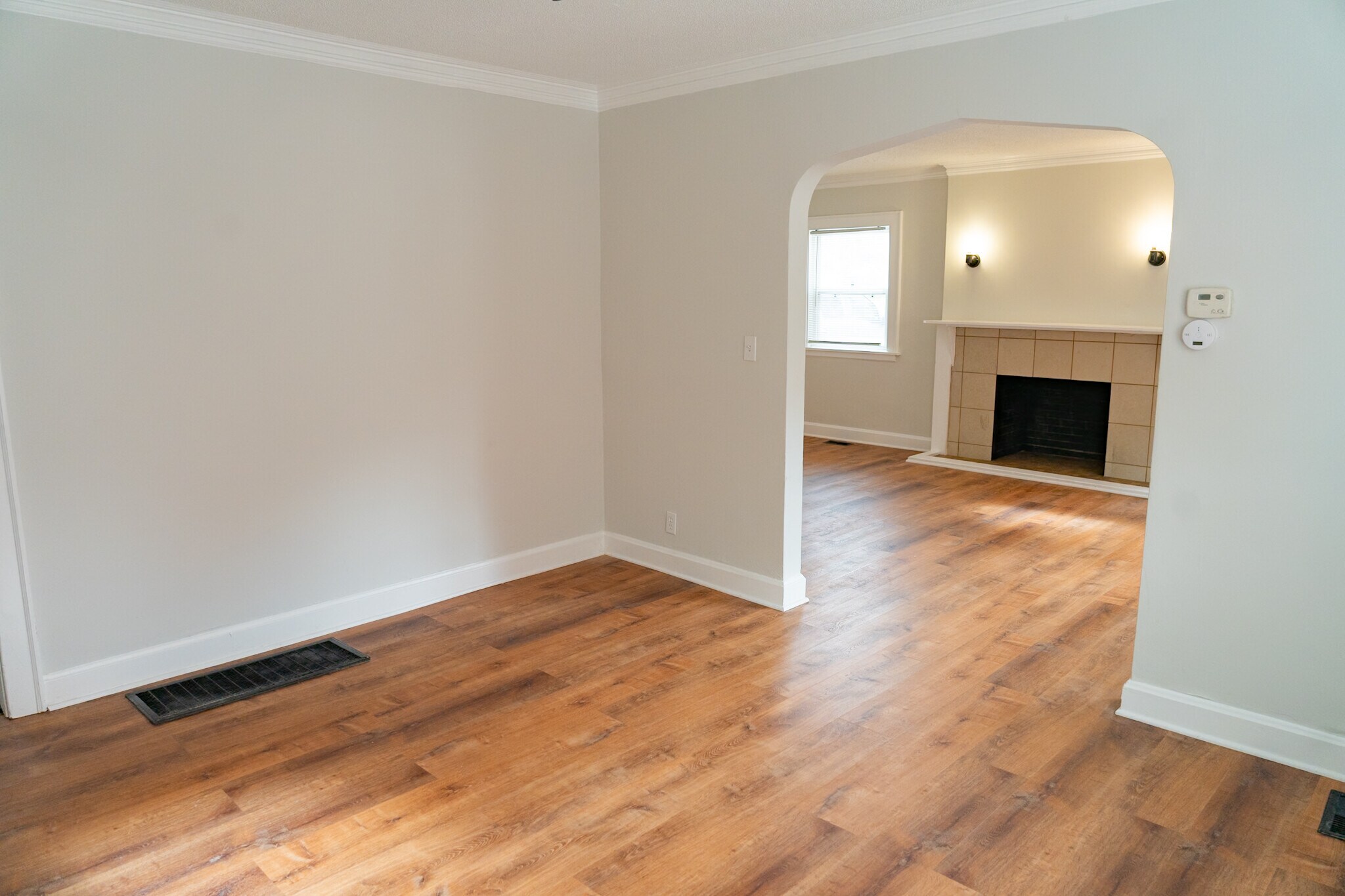 Building Photo - 5536 Paseo Blvd