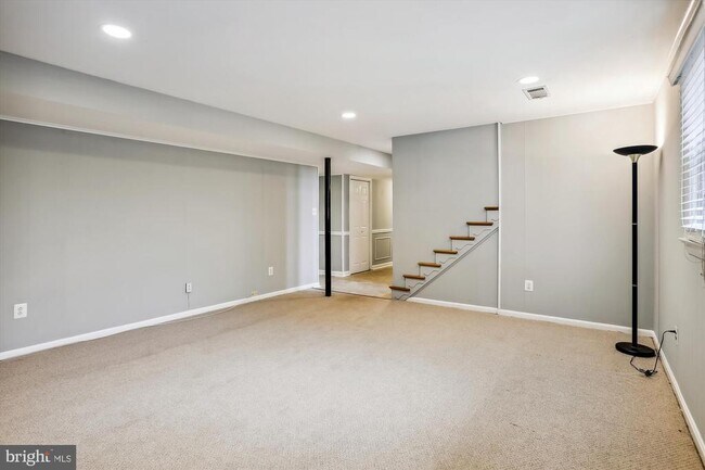 Building Photo - 4243 Worcester Dr