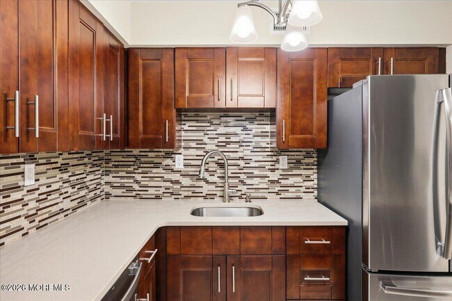 Building Photo - 203 Wellington Pl