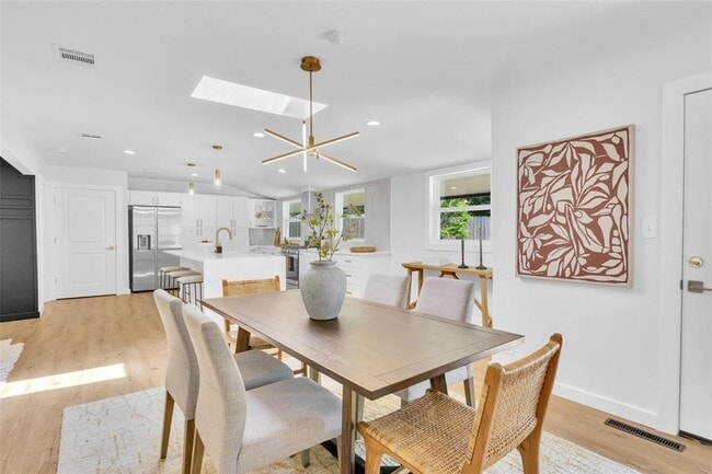 Building Photo - 3500 Northland Dr