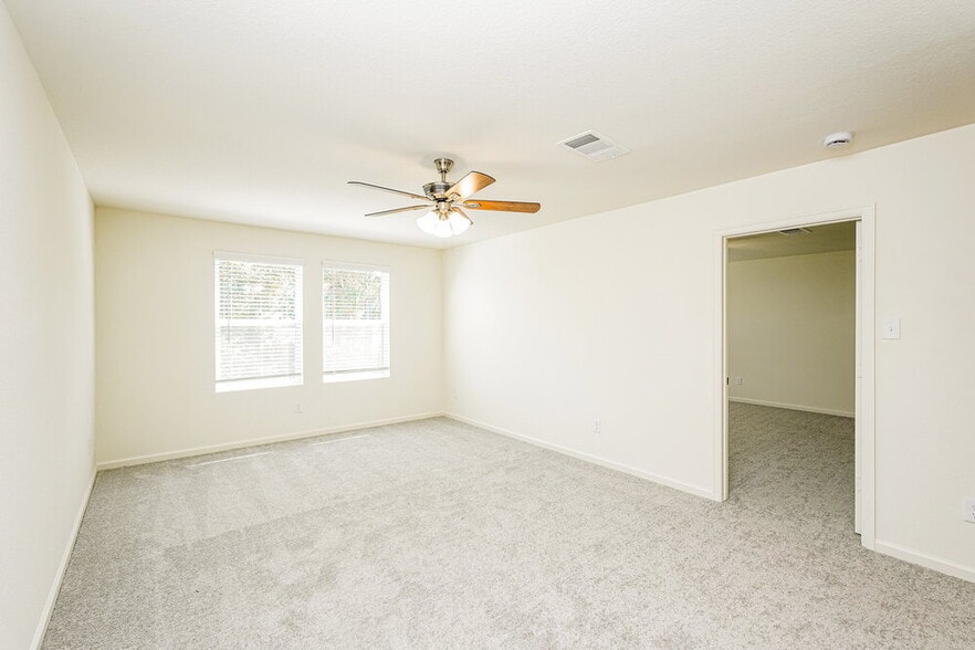 Building Photo - 15295 Abella Dr