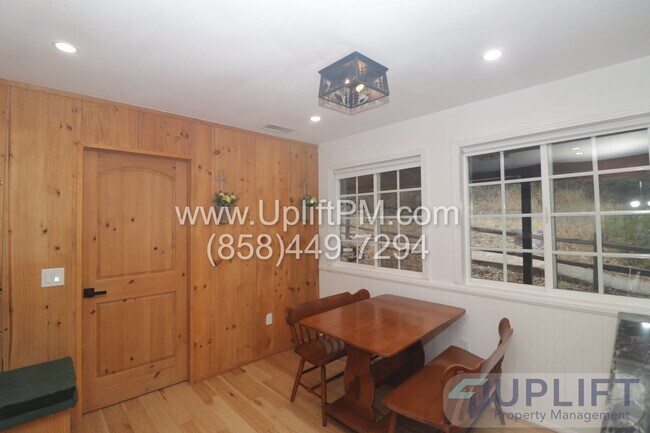 Building Photo - 4010 Imperial Dr