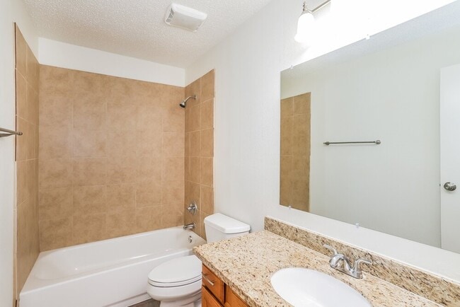 Building Photo - 10911 Kirkbud Ln