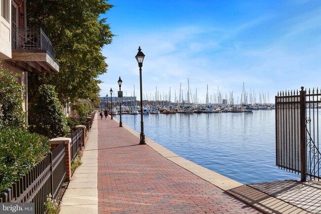 Building Photo - 2319 Boston St