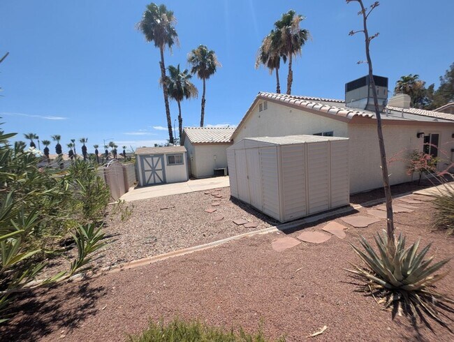 Building Photo - 4839 Lames Dr