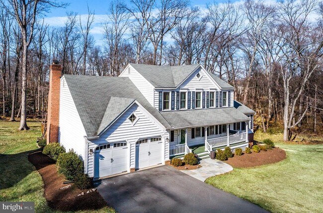 Building Photo - 980 Old Holly Dr