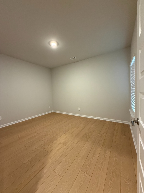 Building Photo - 6063 Gardner Maples Dr SE