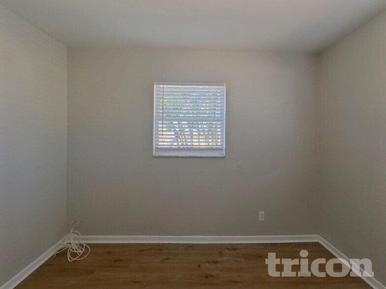 Building Photo - 3410 73rd St N