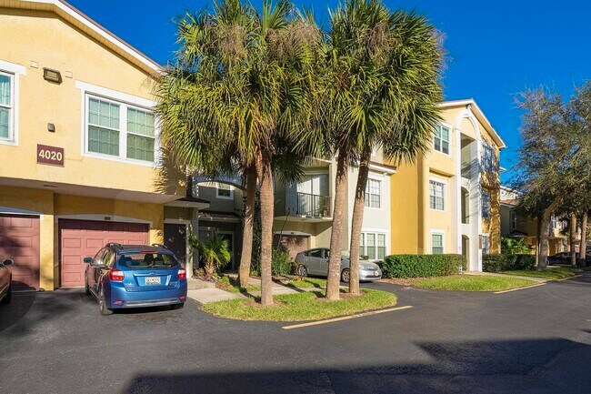 Building Photo - 4020 Grande Vista Blvd