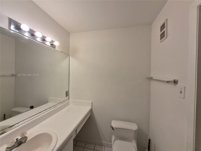 Building Photo - 15320 SW 106th Terrace