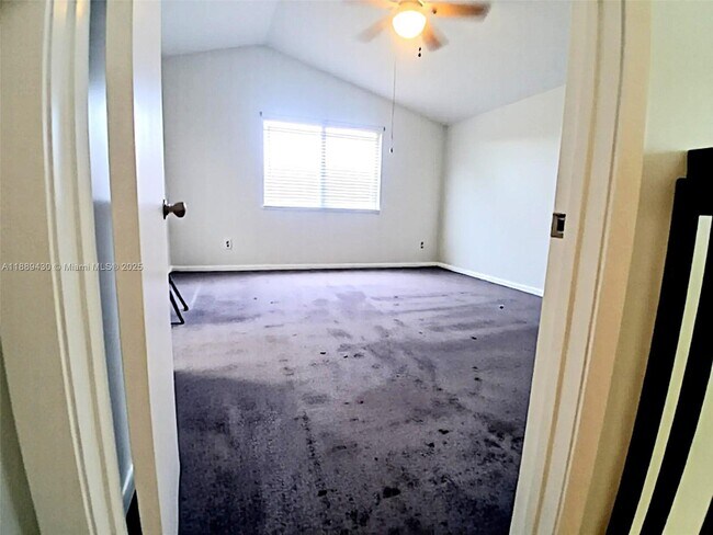 Building Photo - 9944 NW 2nd Ct