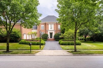 Building Photo - 7200 Ashcombe Ct