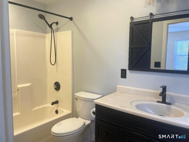 Building Photo - 350 Access Rd